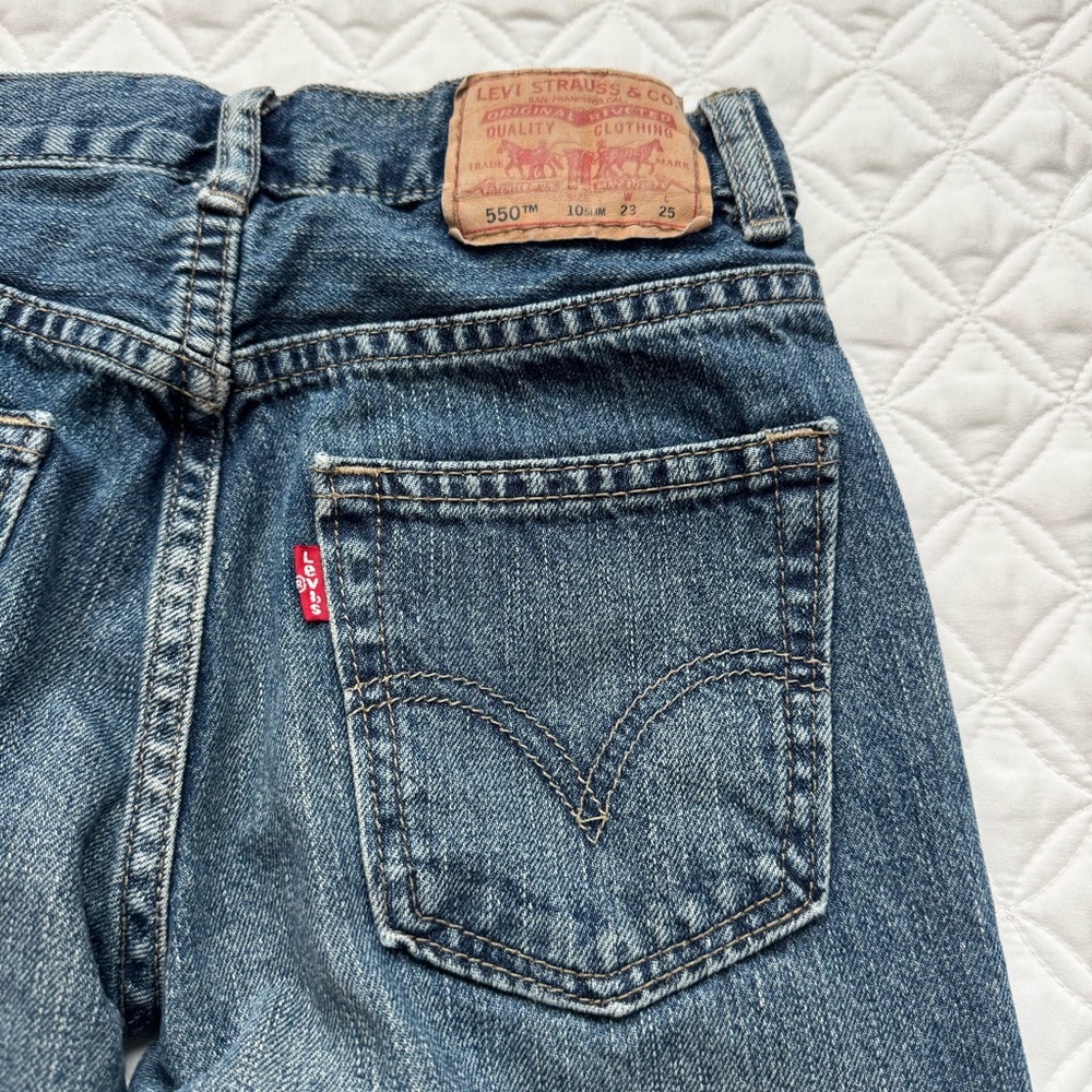 Levi's 550 Boys Relaxed Fit Blue Denim Jeans Red Tab 100% Cotton Size 10 Slim